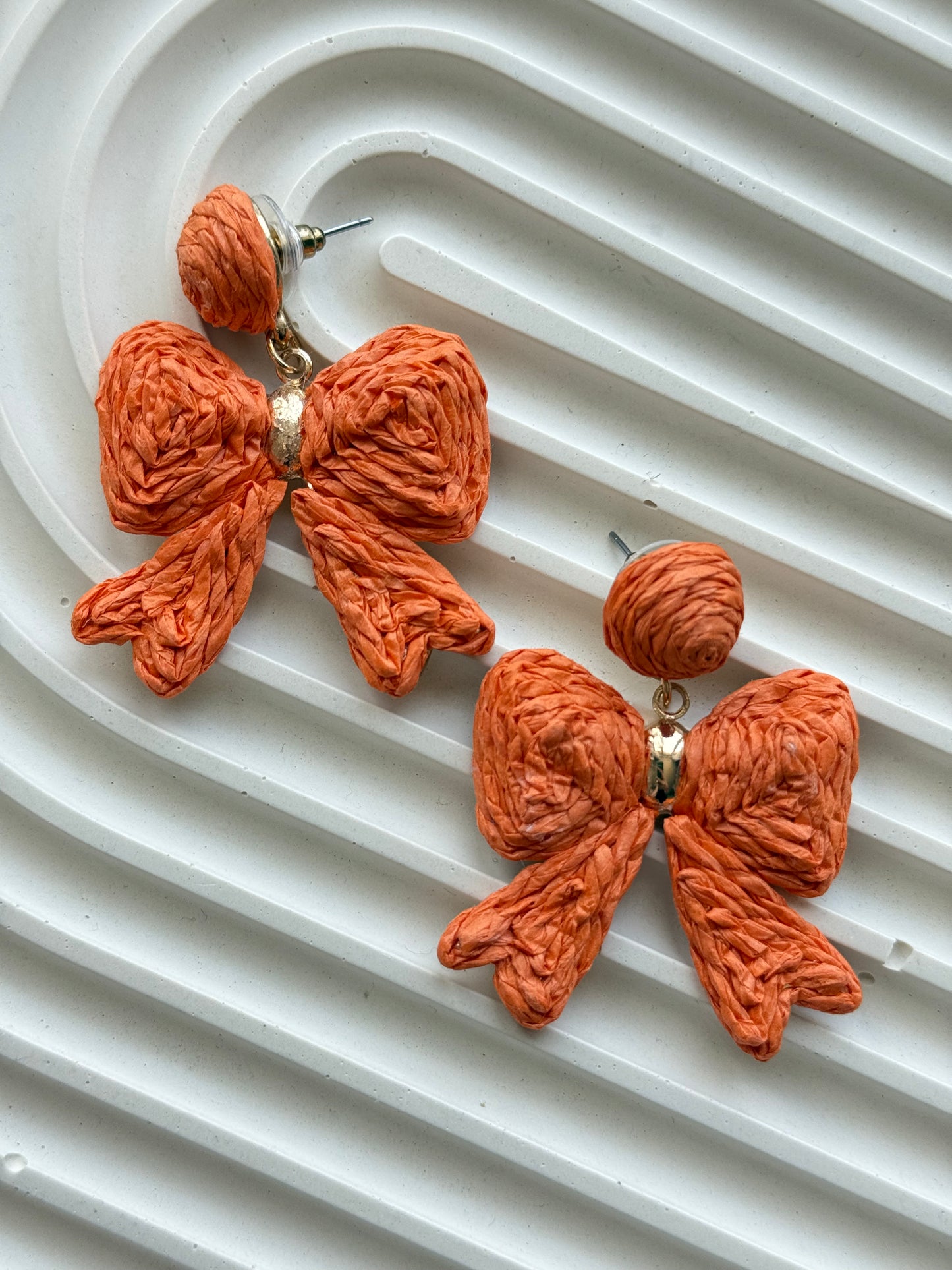 Raffia fülbevaló - narancssárga masni
