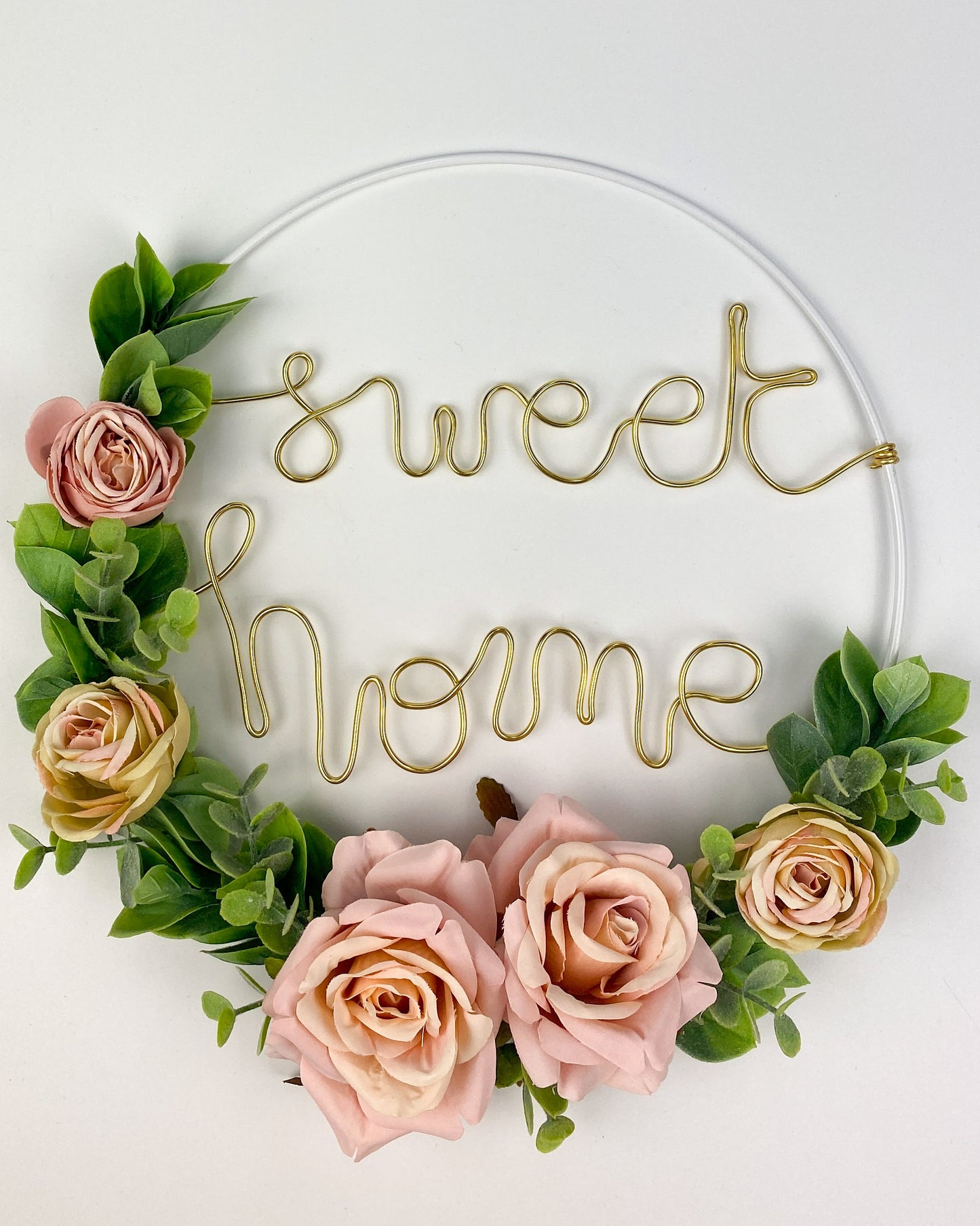 Fém karika ‘sweet home’ rózsákkal